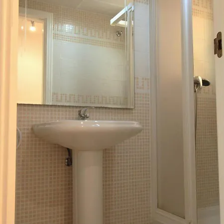Apartamento Denia, 1 Dormitorio, 3 Personas - Es-262-37 * Dénia